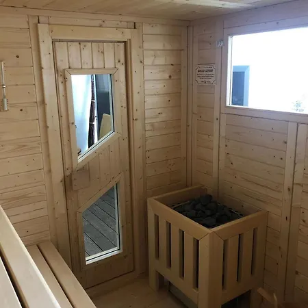 Appartementhaus Calmsailing, * Börgerende-Rethwisch