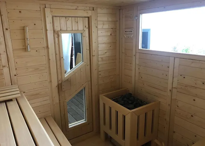 Appartementhaus Calmsailing, * Börgerende-Rethwisch